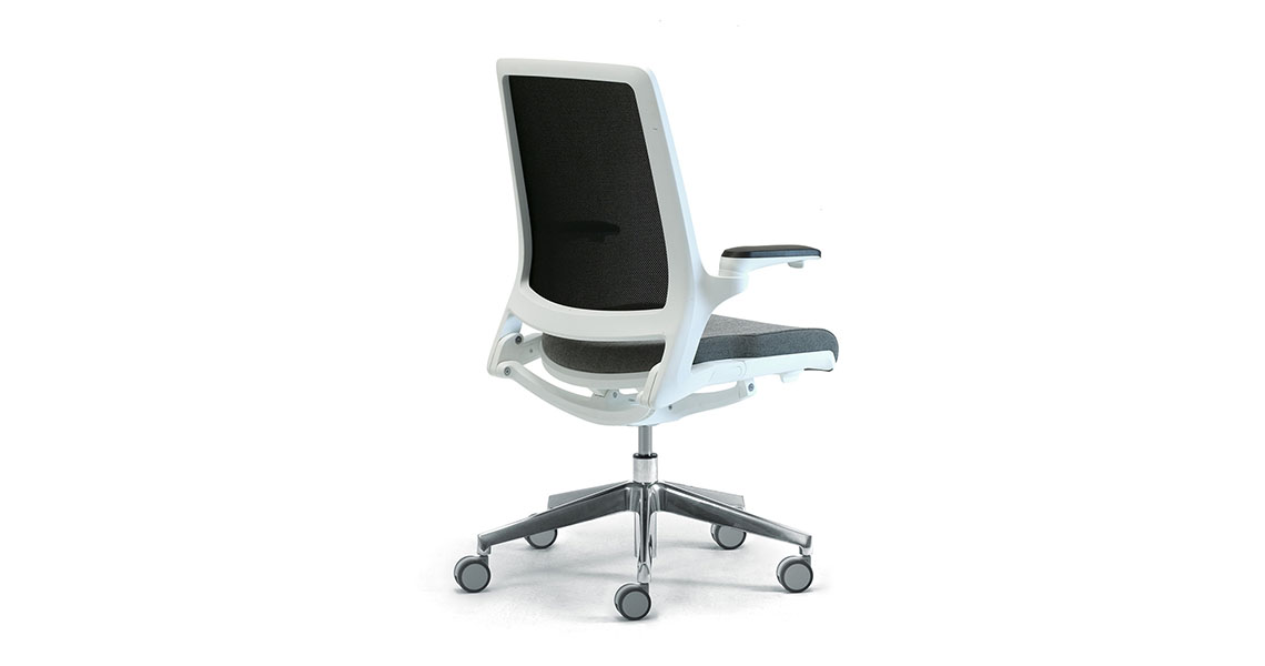 silla-ajustable-p-apoyar-la-espalda-p-teletrabajo-astra-img-13