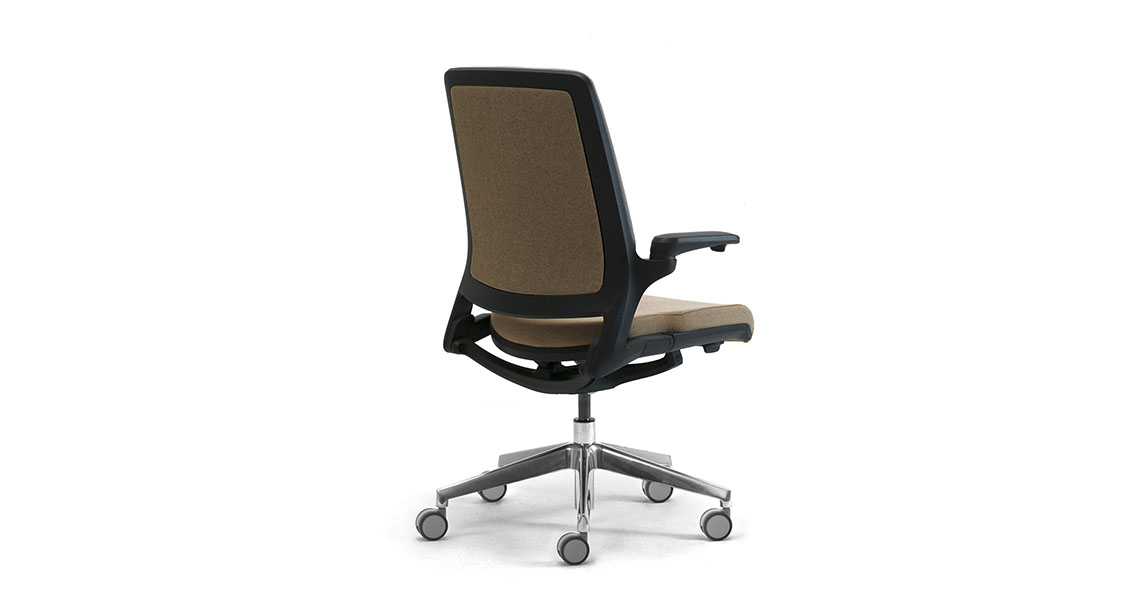 silla-ajustable-p-apoyar-la-espalda-p-teletrabajo-astra-img-14