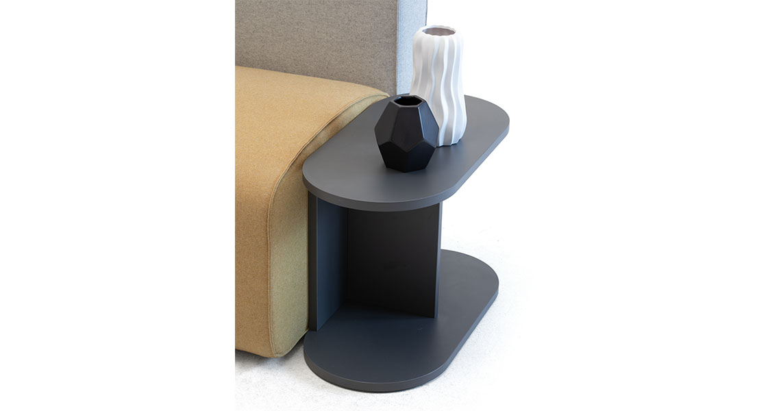 mesas-de-cafe-p-pufs-sofas-en-salas-de-espera-lobbies-noa-img-03