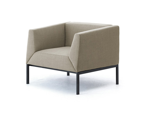 sofa-p-sala-de-espera-c-electrificacion-y-tomas-usb-kos-slide-01